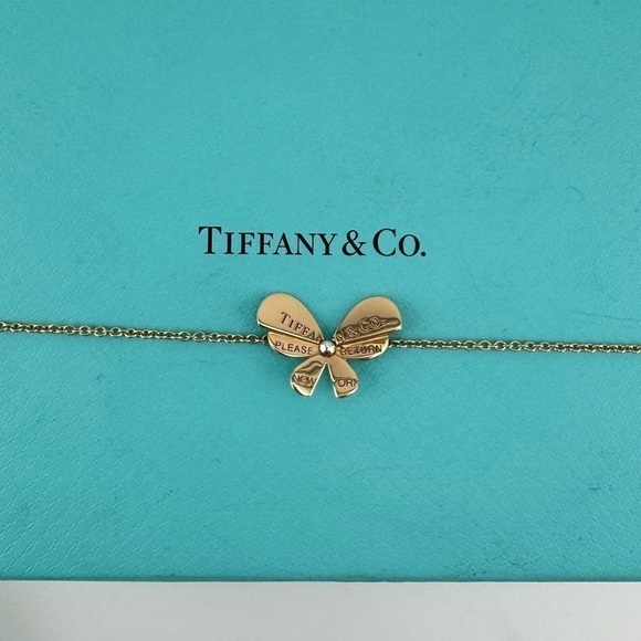 Tiffany & Co. Love Bugs Butterfly Bracelet 18k Rose Gold - Picture 3 of 10